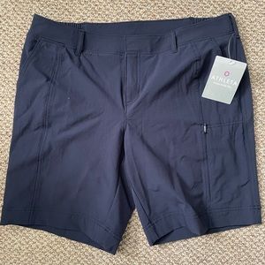 ATHLETA Palisade Short Navy (Size 12, NWT)